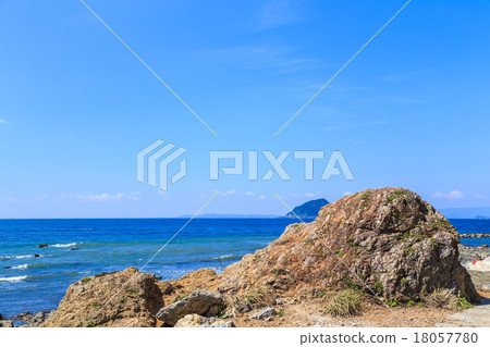 Irako Lake 18057780