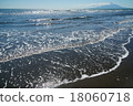 Rishiri Fuji and the beach 18060718