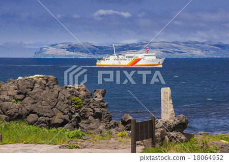 Rishiri Island　 18064952