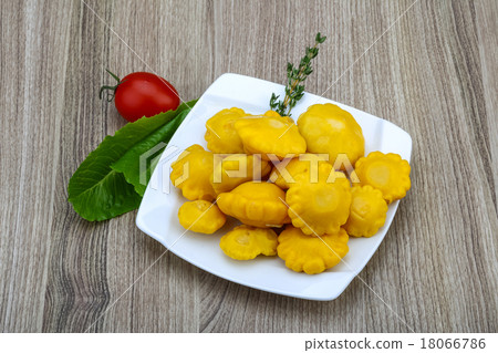 Pickled patissons Pickled patissons 18066786