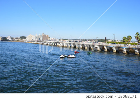 Enoshima Ohashi (Fujisawa-shi, Kanagawa Prefecture) 18068171