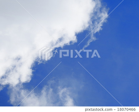 雲和飛機像地圖 雲和飛機像地圖 18070466
