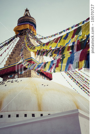 Boudhanath is a buddhist stupa in Kathmandu, Nepal 18070727