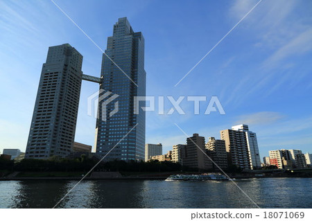 Sumidagawa和St. Road Tower 18071069