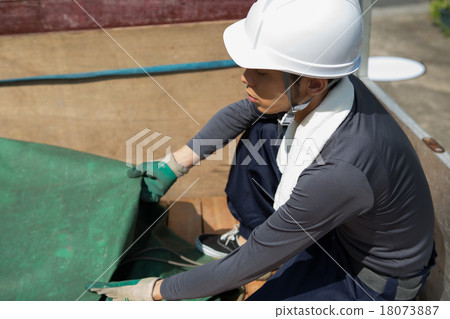 blue collar, manual labor, male 18073887