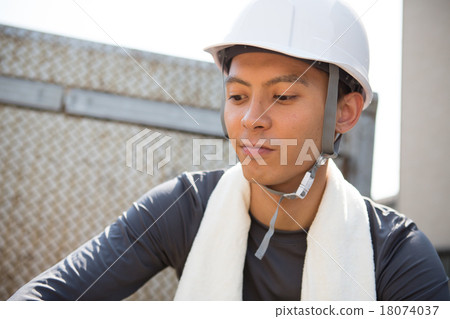 blue collar, manual labor, male 18074037