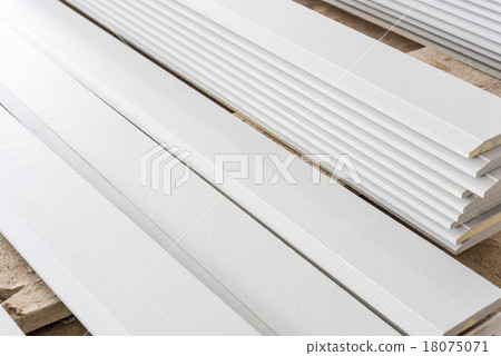 White wooden  for construction 18075071