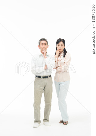 Middle's couple Middle's couple 18075510