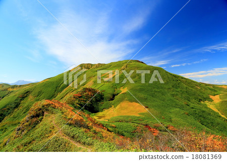 Autumn Joetsu border · Nanatsu hut mountain Autumn Joetsu border · Nanatsu hut mountain 18081369