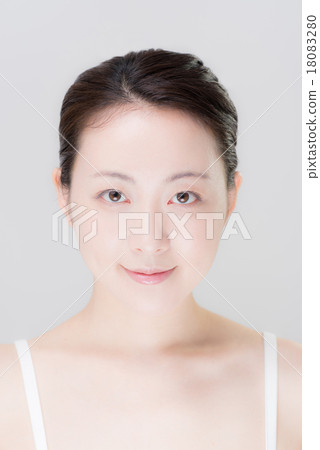 Beauty woman 18083280