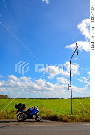 Bike trip (2) 18084325