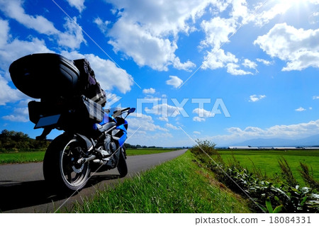 Bike trip (8) Bike trip (8) 18084331