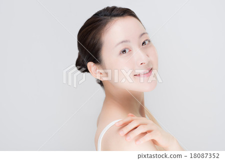 Female shoulders Female shoulders 18087352