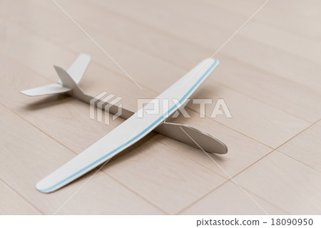Paper airplane Paper airplane 18090950