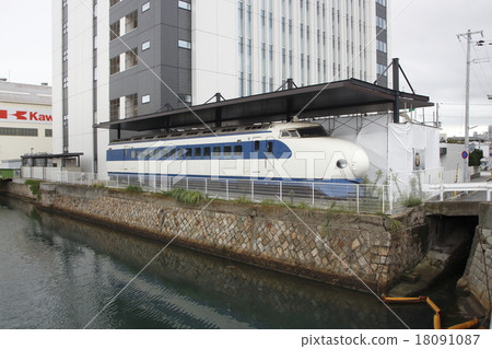 Kawasaki Heavy Industries Hyogo factory front 0 Series Shinkansen 18091087