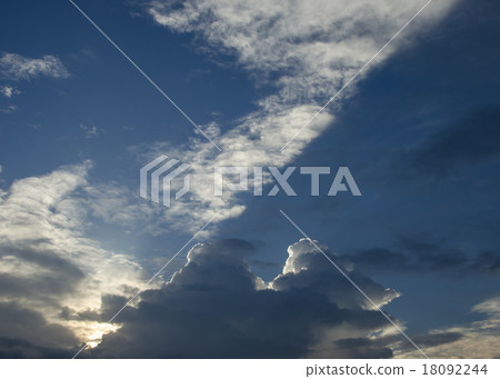 Sun light shine with clouds Sun light shine with clouds 18092244