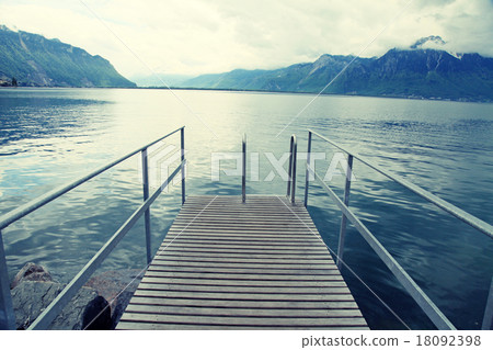 Old wooden pier, Lake Geneva, Switzerland. 18092398
