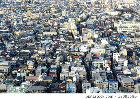City landscape in Setagaya-ku, Tokyo 18093580