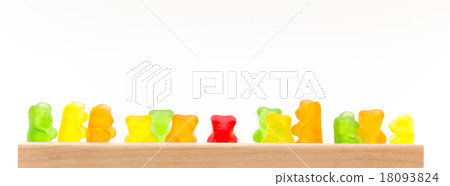 Bear gummy 18093824