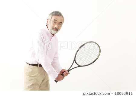 Senior men with tennis rackets Senior men with tennis rackets 18093911