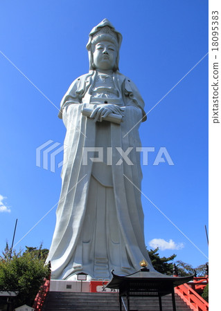 Takasaki white coat large Kannon 18095383