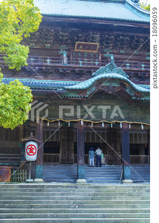 Kotohira Shrine 18096059