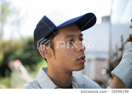 automobile mechanic, truck, person 18096296