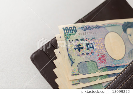 Wallet Old bills 18099233