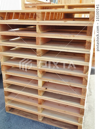 Transport pallet 18100541