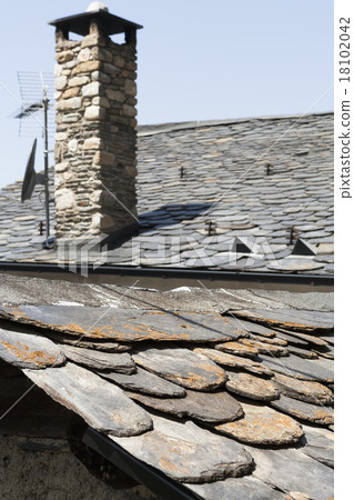 Stone roof tiles in Andorra Stone roof tiles in Andorra 18102042