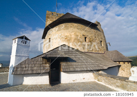 Niedzica Castle, Poland 18103945