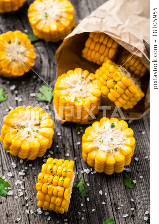 Delicious grilled corn Delicious grilled corn 18105955