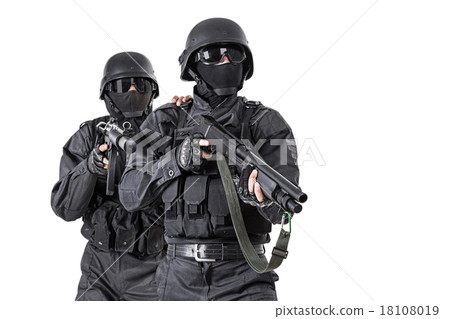 Spec ops officers SWAT  18108019