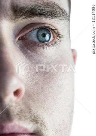 Close up of eye looking up Close up of eye looking up 18114086