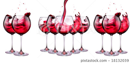 Set from glasses with wine isolated on a white  18132039