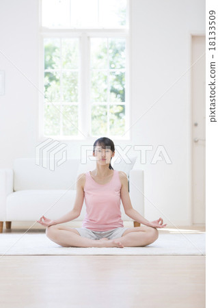 Yoga pose 18133509