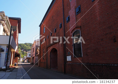 Red brick house in Yuzu Red brick house in Yuzu 18134237