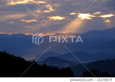 大田黎明（奈良縣宇田市） 18136675