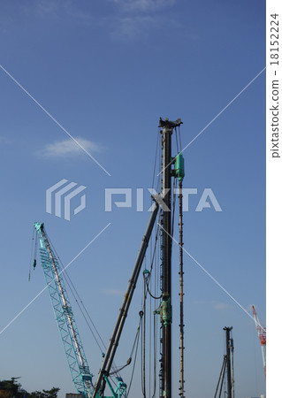 施工現場打樁機 18152224