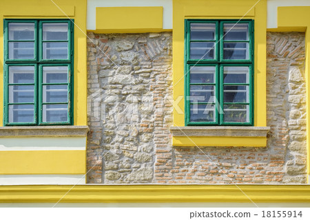 Windows Windows 18155914