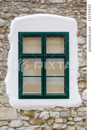 Window 18155943