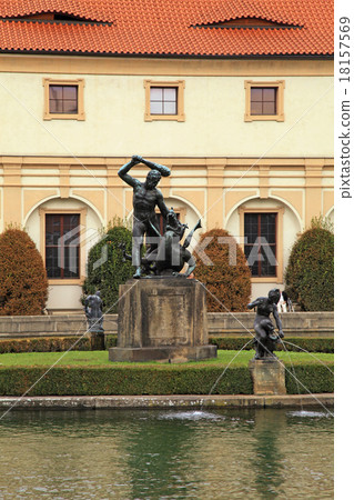 Fountain and statue in Waldstein Garden, Prague 18157569