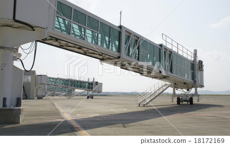 Ishigaki Airport Boarding Bridge Ishigaki Airport Boarding Bridge 18172169