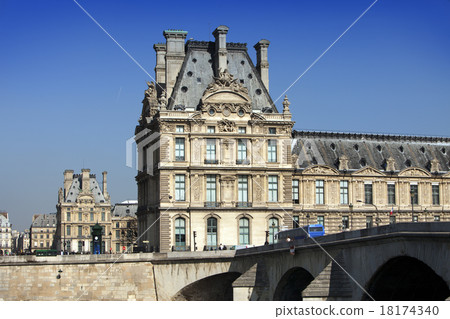 Louvre Museum in Paris 18174340