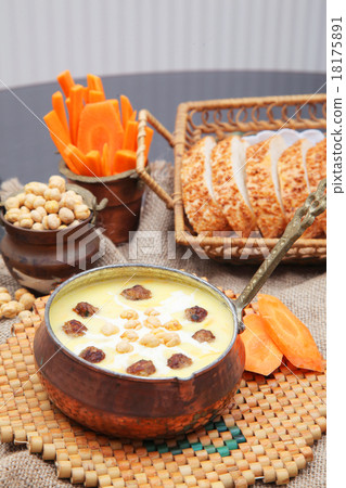 carrot soup mini meatballs 18175891