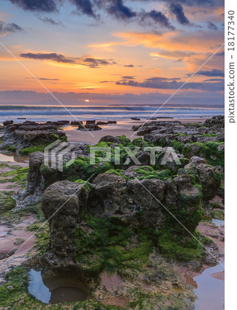 sunset. Albufeira beach Gale. 18177340