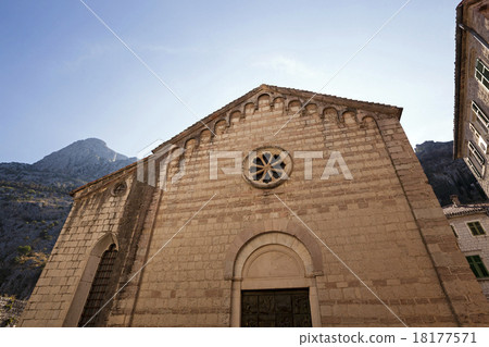 old city old city 18177571