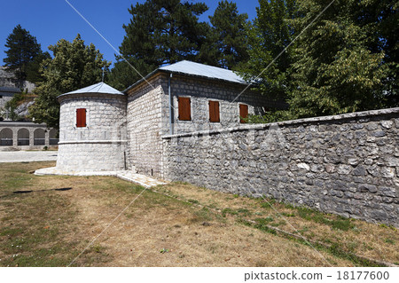 part of the building part of the building 18177600