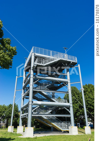 鈴鹿港公園海嘯撤離塔 18178878