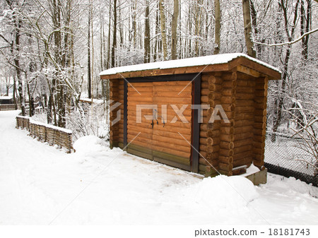 the wooden buildings the wooden buildings 18181743